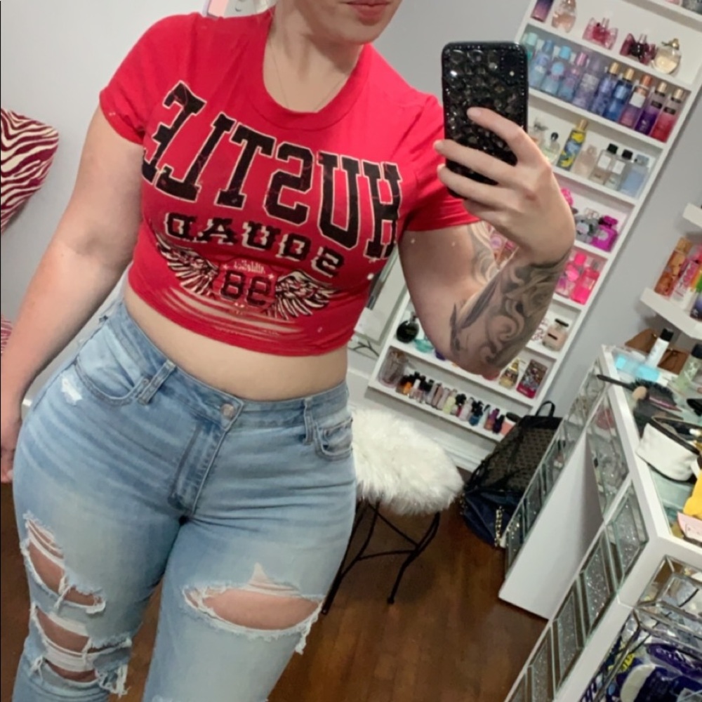 Hustle crop